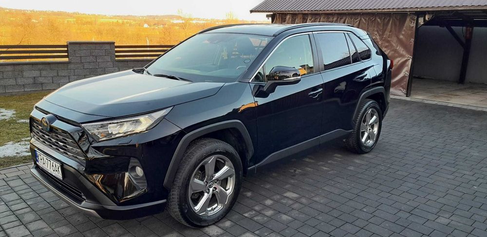 Toyota RAV 4 2019 r. 4x2 Start&Stop Comfort Silnik 2,0 benzyna