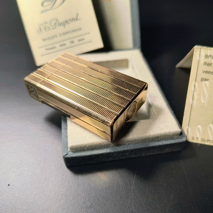 Zapalniczka S.T. DuPont pozłacana komplet