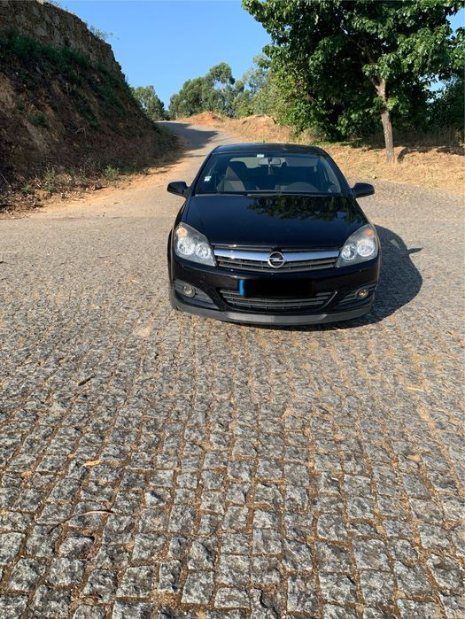 Opel astra gtc 1.7. 110cv