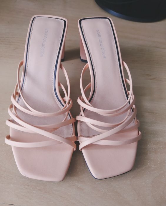 Босоніжки жіночі 36 розмір