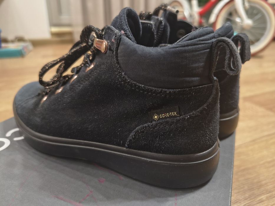 Весняні замшеві черевички Ecco 31 р