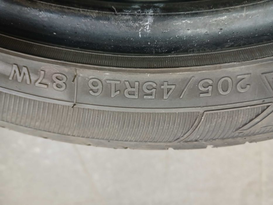 Opona 205/45/16 Zeetex HP 2000 vfm bieżnik 6mm 24 rok F-VAT