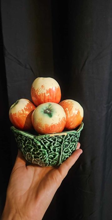 Peças de loiça decorativa * Bordalo Pinheiro * Caldas da Rainha