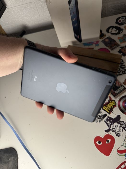 Планшет для дитини Apple iPad Mini