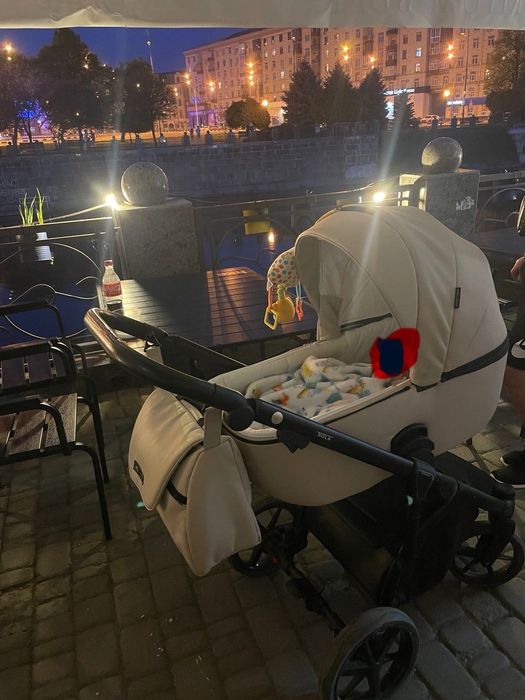 Продам коляску Adamex Nola