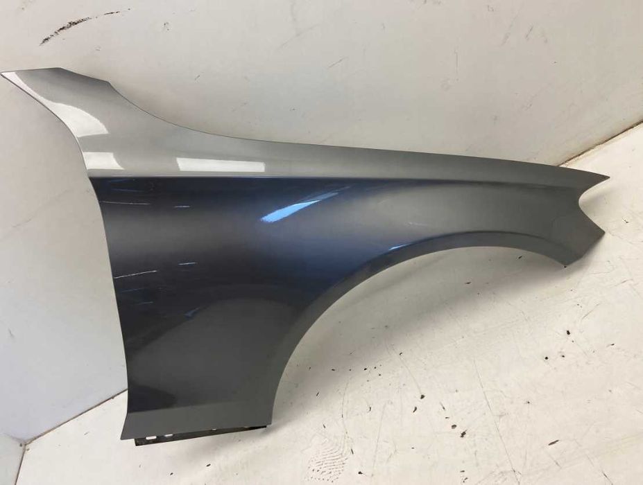 Бампер перед Mercedes С W205 AMG мерседес передній