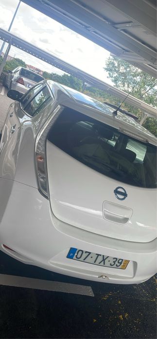 Nissan Leaf 2017 | Elétrico Económico