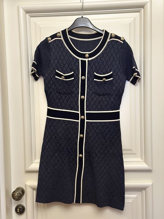 Плаття у стилі Balmain