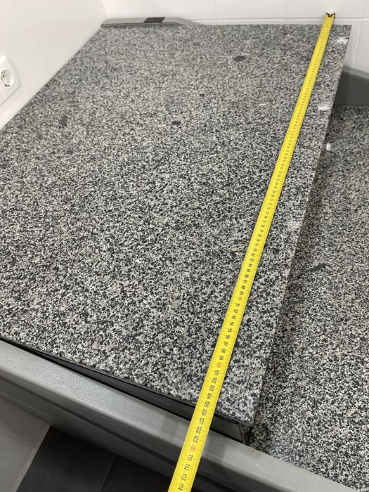 Продам стол для магазина гранитная столешница