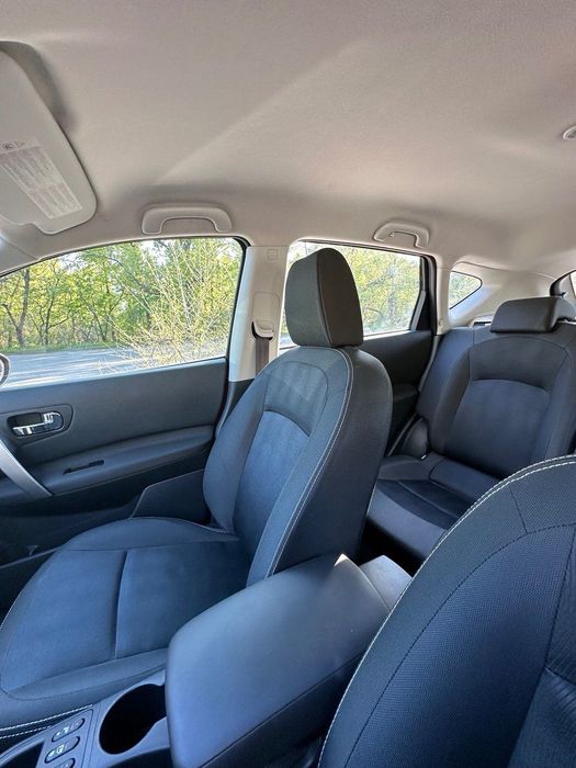 Продам NISSAN QASHQAI
