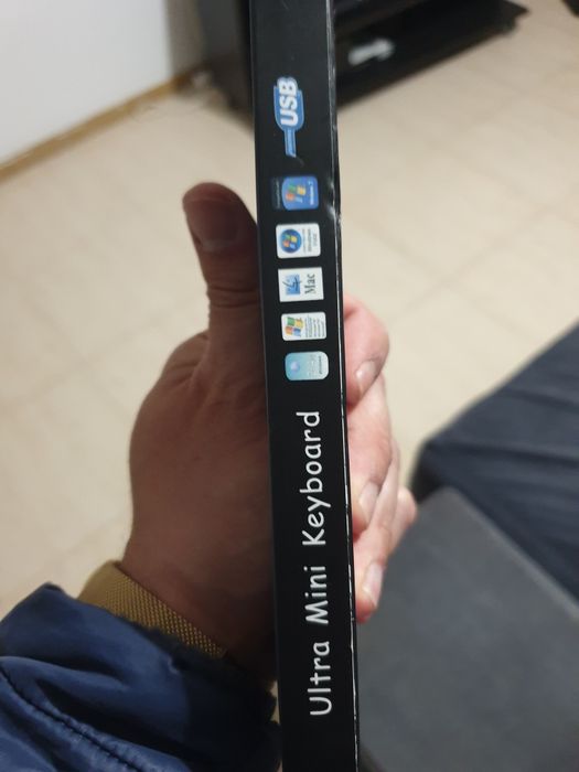 Mini teclado e rato wireless