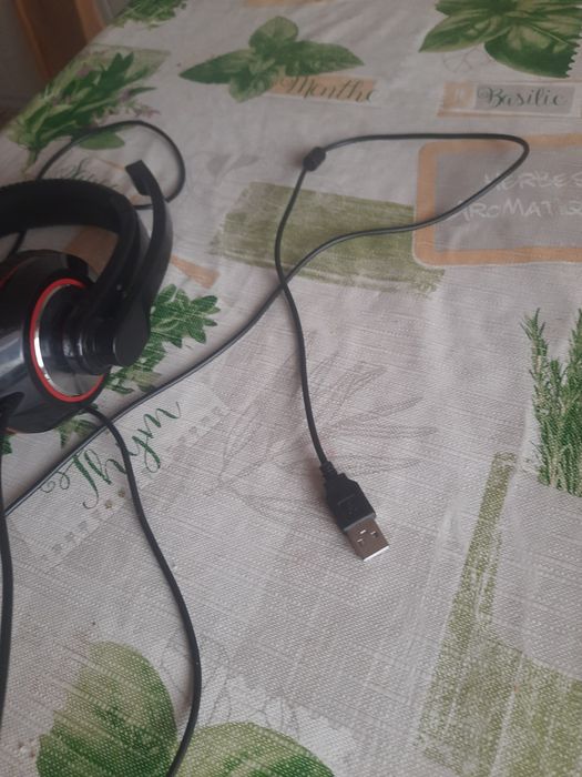 Słuchawki z mikrofonem