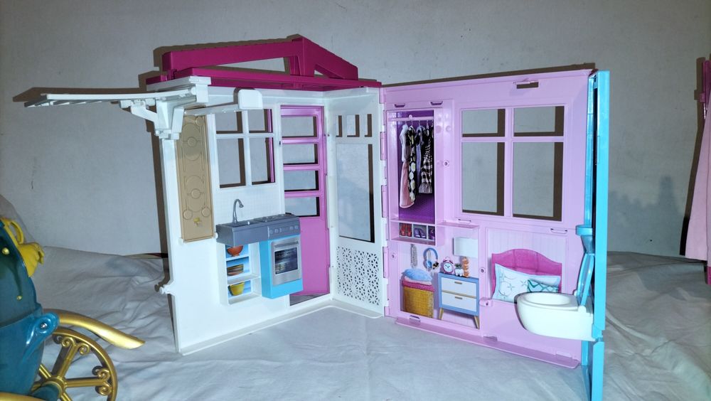 Barbie domek letniskowy.