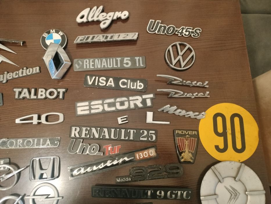 Símbolos Emblemas legendas de automóveis antigos