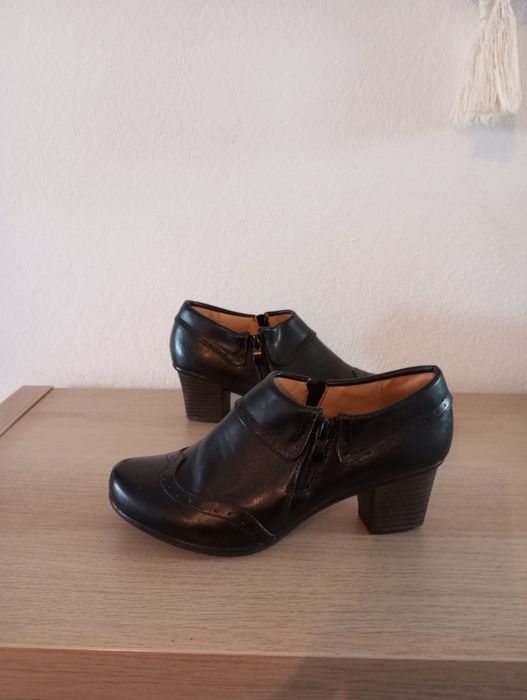 Sapatos Saltar Tamanho 37