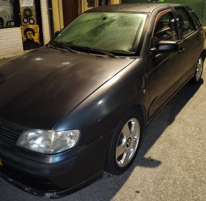 Seat Ibiza  apenas 151.000 km 1000+ registo não negociável