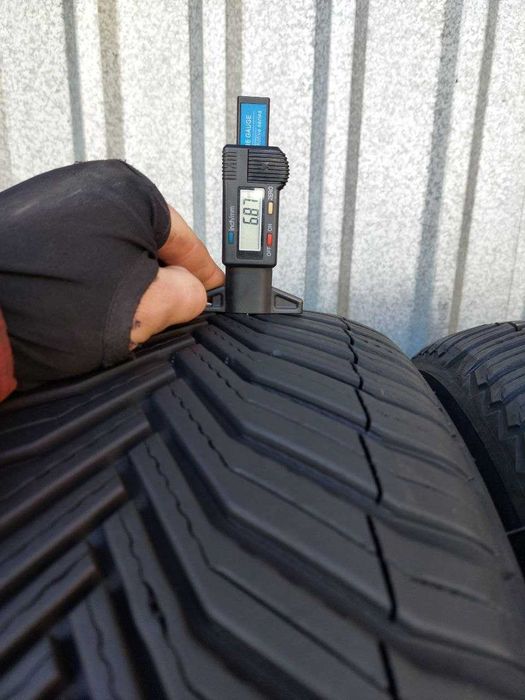 Шини б/у 235 50 R20 Michelin CrossClimate 2