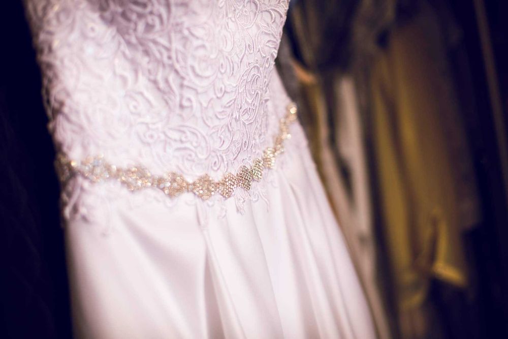 Używana Suknia ślubna R. 38 Elizabeth Passion