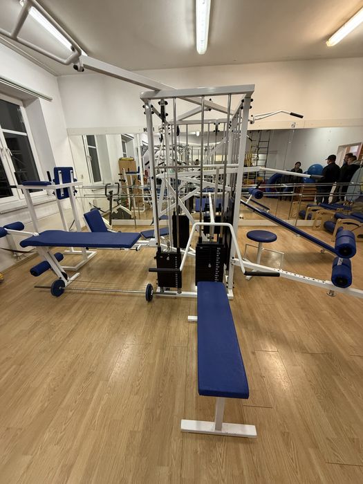 Atlas ćwiczeń 6 suwnic, jak nowy