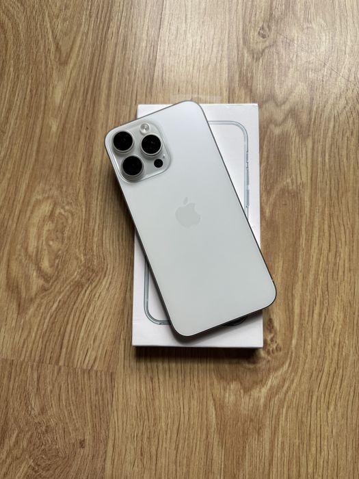 Iphone 15 Pro Max de 256gb com fatura e garantia