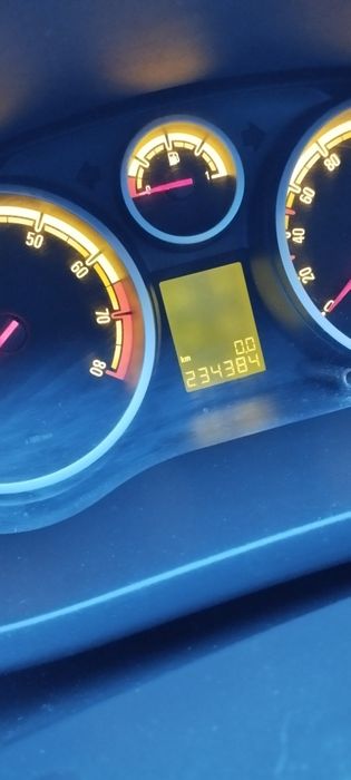 Opel Corsa Rezerwacja