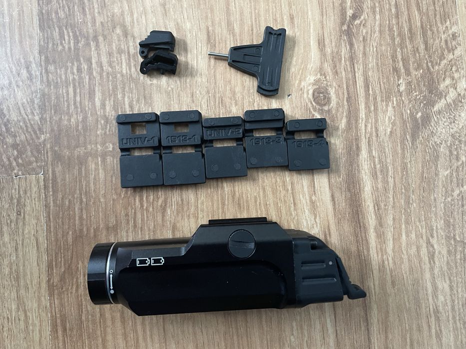 Replika latarki streamlight tlr-9 nowa