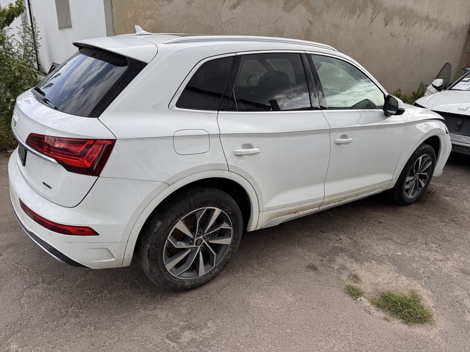 Двері задні audi q5 80a білі LY9C audi a4b8 2012-2024 двері передні