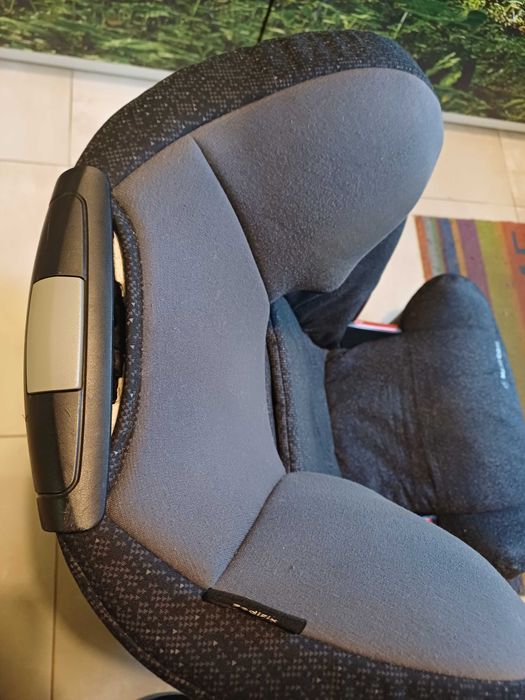 Fotelik samochodowy MaxiCosi Rodifix Airprotect 15 - 36kg