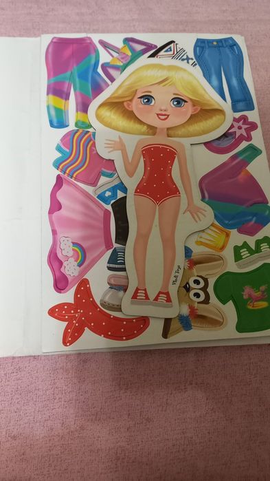 Магнітна одягалка Vladi Toys