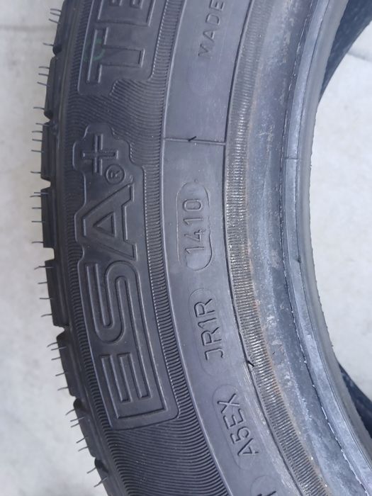 2 pneus 175 65 r14 Esa Tecar
