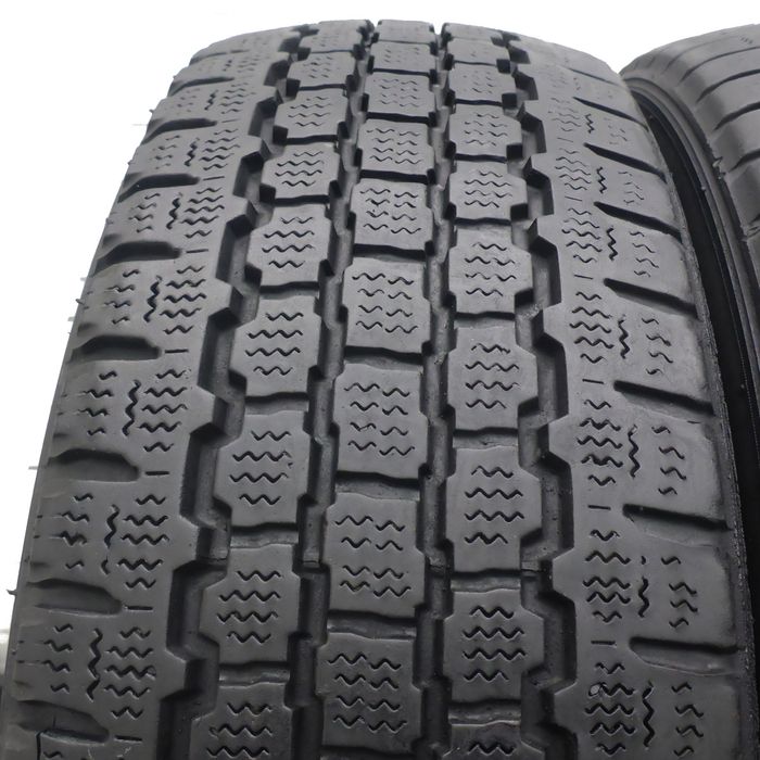 195/65/16C Bridgestone 195/65R16C 104/102R Blizzak Zima 2010 6,8-7,5mm