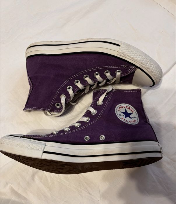 Фіолетові Converse  розмір 40 оригінальні