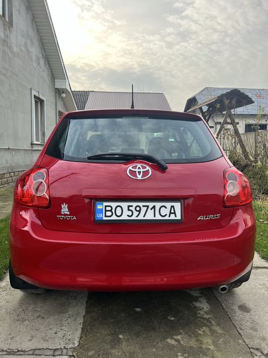Toyota Auris 2008 1.4 дизель!