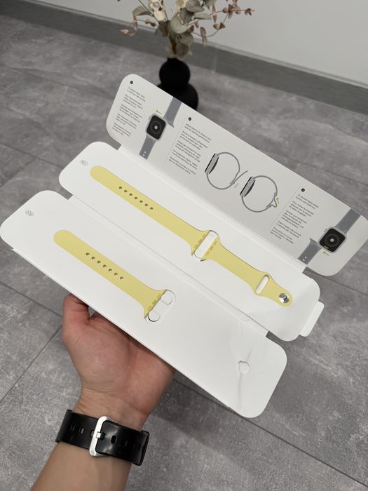 Ремінець Apple Watch 44mm Lemon Cream Sport Band