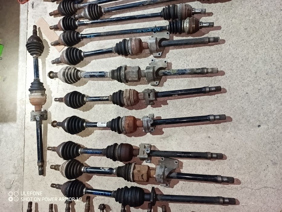 Піввісь Astra H 1.7-1.9 полуось Zafira B 1.7-1.9 шрус поворотний кулак