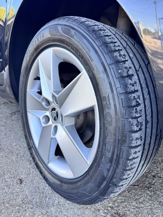 SKODA OCTAVIA 1.6 tdi 2016 otimo estado geral