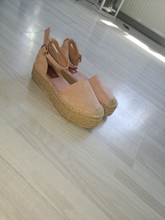 Espadryle pudrowy róż