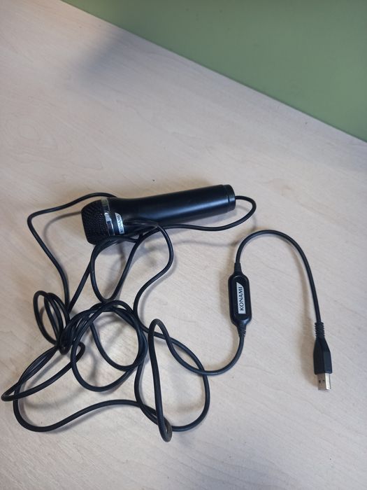 Мікрофон Konami хороший стан