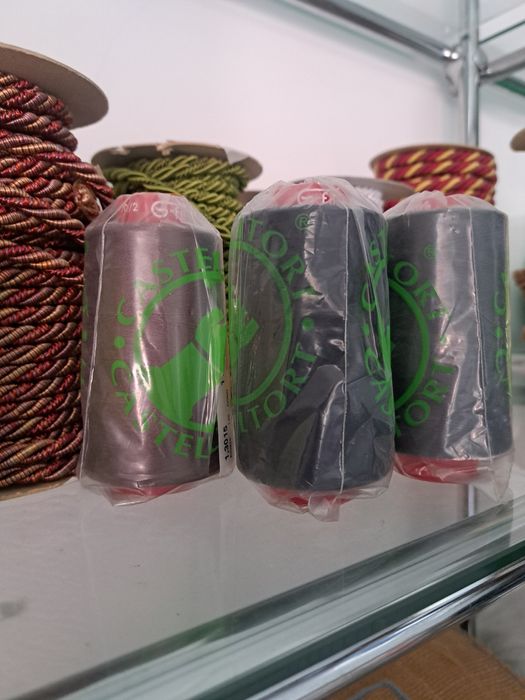 Linhas de cozer a máquina