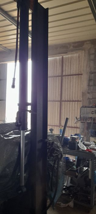 Rachador de grande dimensão e capacidade