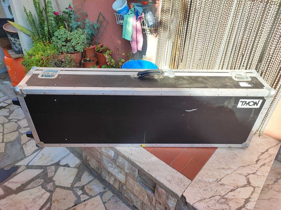 Hard Case para teclado de 61 teclas