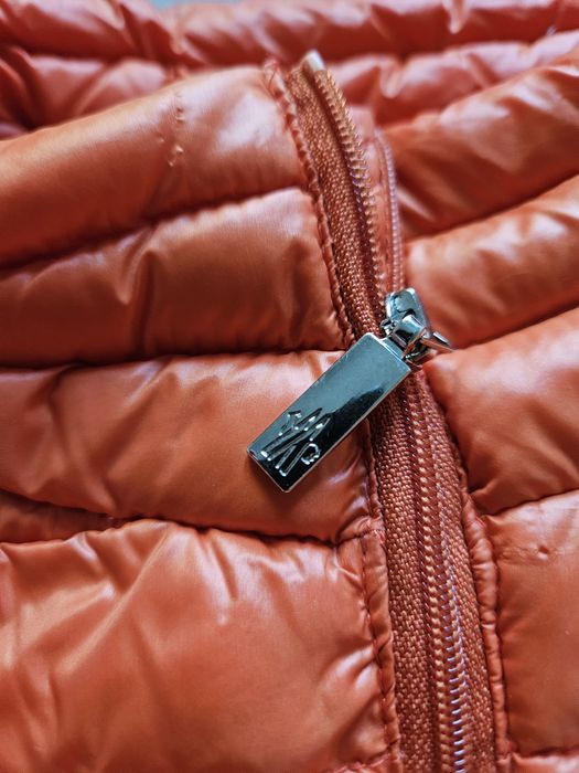Kurtka puchowa moncler