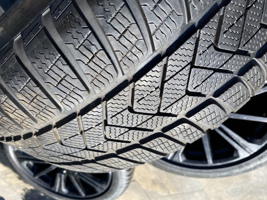 Oryginalne koła czarne 20 BMW X5 G05 X6 G06 M pakiet 275/45 R20 748M 2025r