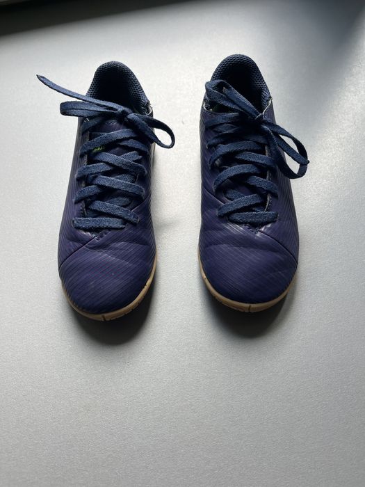 Halówki buty piłkarskie Adidas 28,5