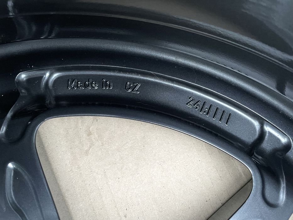 Диски Mercedes R19 AMG E klasse W214 різноширокі з літніми шинами
