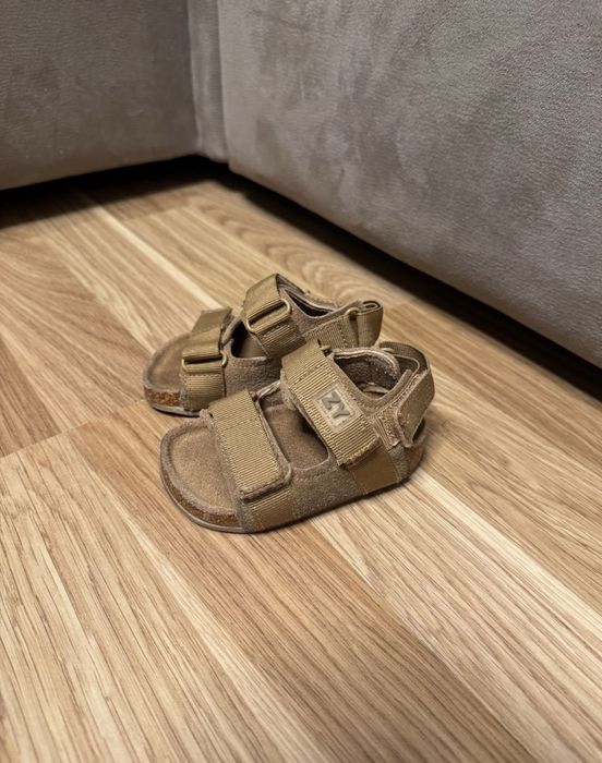 Дитячі сандалі Zippy