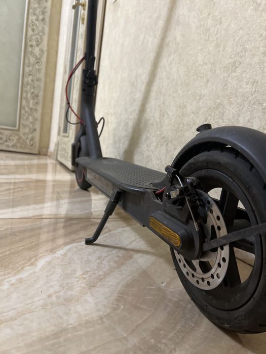 Електричний самокат Xiaomi