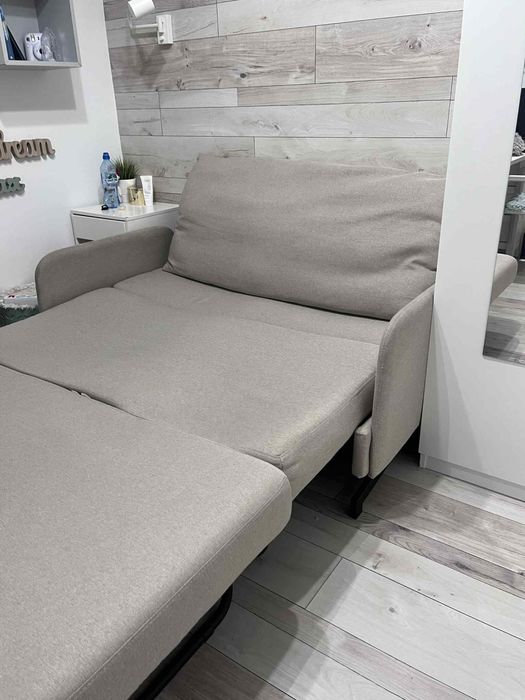 Sofa beżowa model belfast-używana