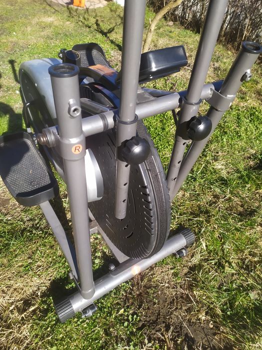 Orbitrek  treningowy