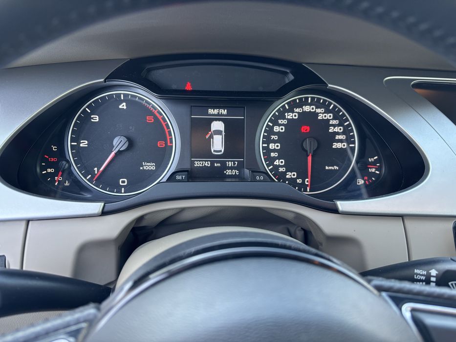 Audi A4 B8 Avant 2011 Rok